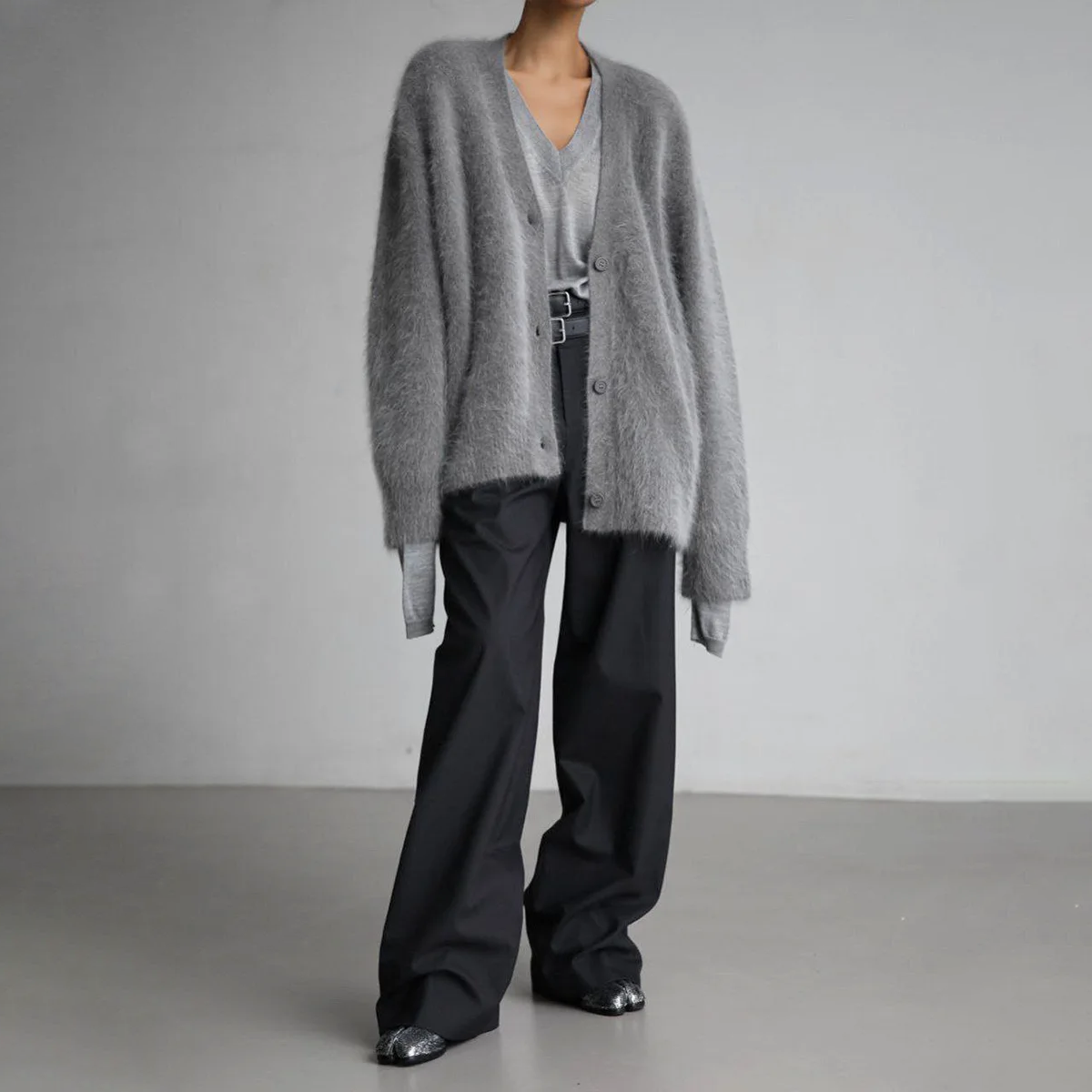 Cardigan Women’s V-Neck Oversized Fit with Button Closure | D&S - 3 - Dublin-stylehouse